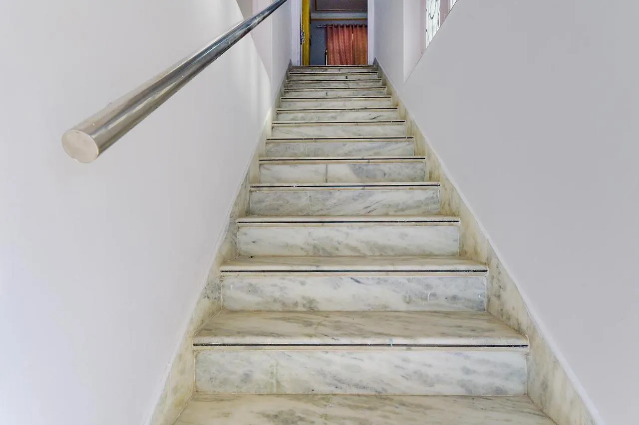 אודייפור Fabhotel The Castle Homestay I הודו