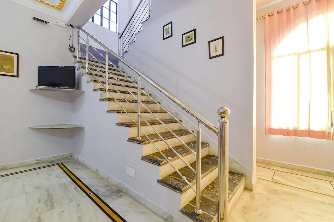 אודייפור Fabhotel The Castle Homestay I 3*,  הודו