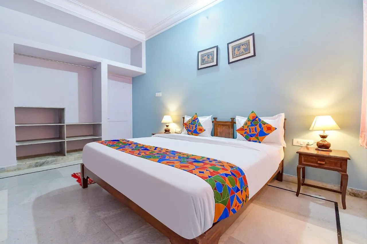 מלון אודייפור Fabhotel The Castle Homestay I